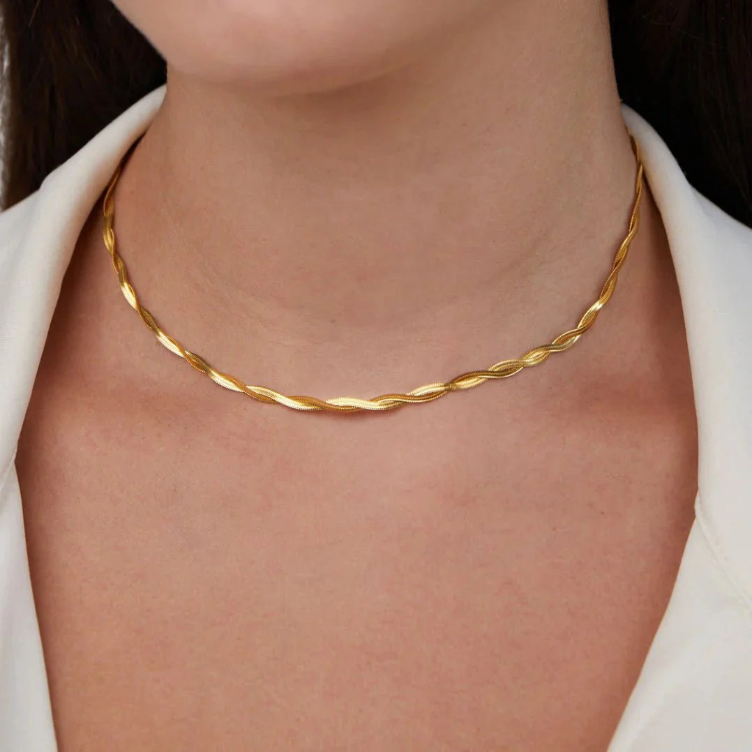 Collana con Catena Attorcigliata